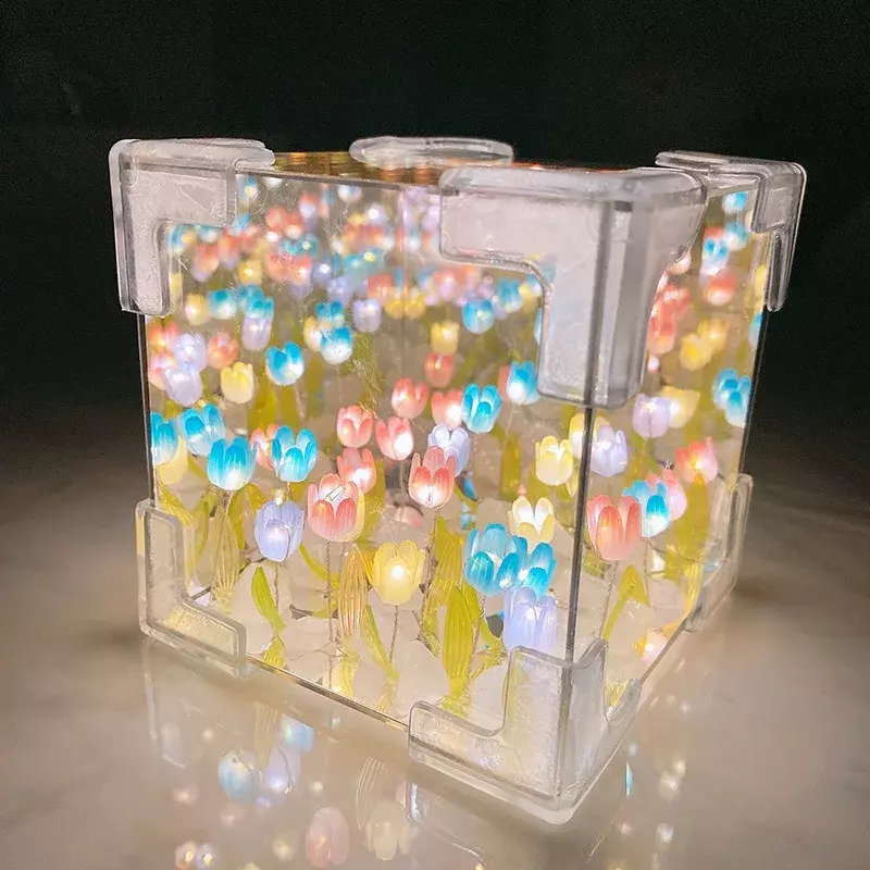 2024New creativo fai da te Tulip Flower Sea Cube tridimensionale piccola lampada da notte pacchetto materiale per fidanzata coppia fidanzate
