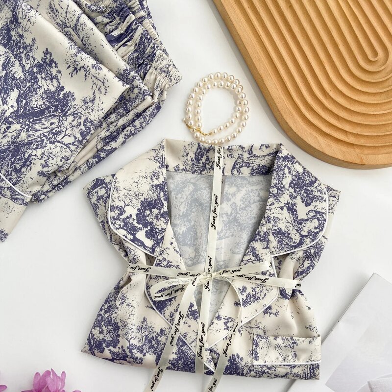 Pijama coreano de seda gelo estampado com tinta para mulheres, roupas soltas simples, manga comprida, gola flip, conjuntos caseiros, primavera e verão, novo