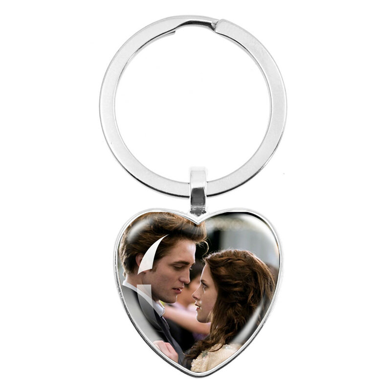 Film o zmierzchu Bella Edward Jacob Renesmee brelok do kluczy szklane serce ręcznie wykonany wisiorek damska biżuteria na prezent mężczyzn