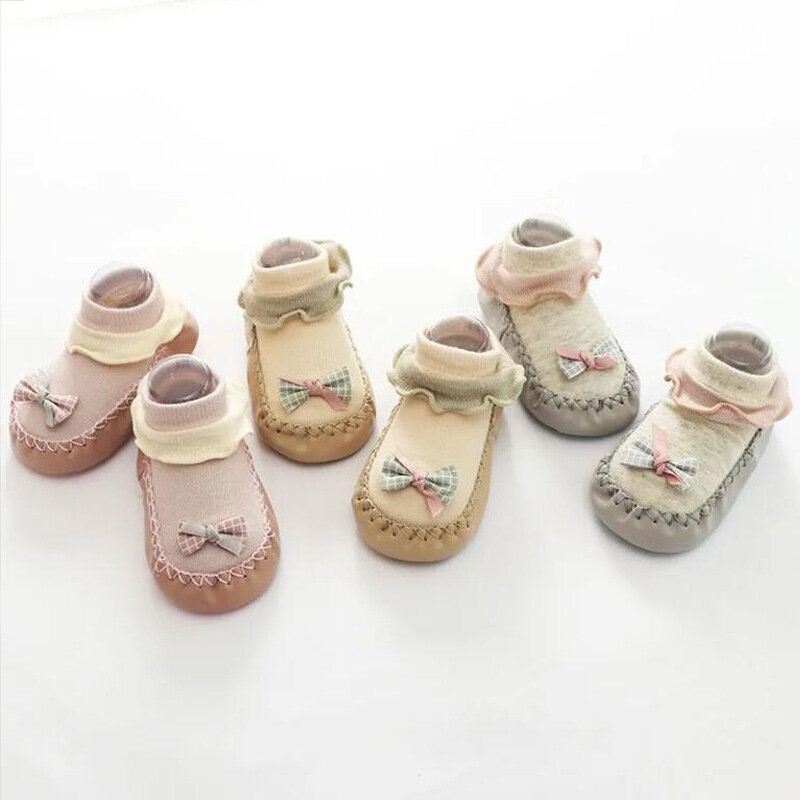 Outono inverno modelos de bebê recém-nascido da criança sapatos meias de algodão do bebê da menina dos desenhos animados arco antiderrapante crianças sapatos e meias