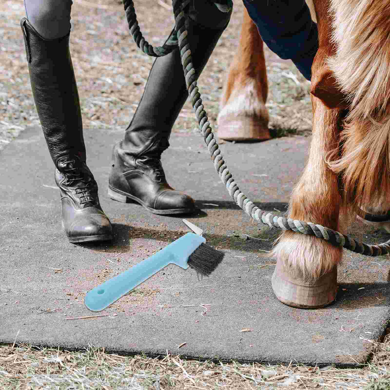 Plastik Horse Hoof Pick Brush pegangan Hoof Pick Handle sikat pembersih sepatu kuda alat perawatan portabel Hoof Pick Horse