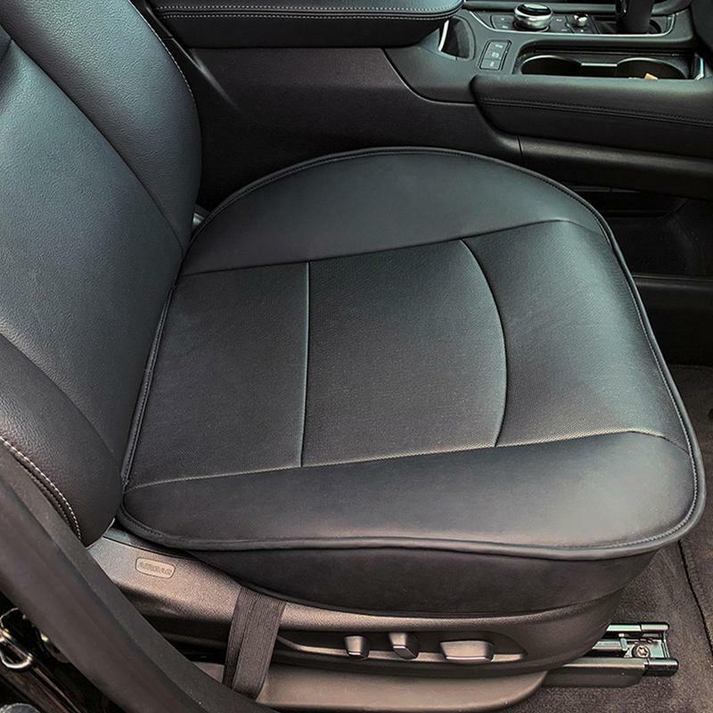 Cojín de cuero PU para asiento de coche, almohadilla de cuña transpirable y cómoda, ajuste Universal con bolsillo pequeño, fácil de instalar