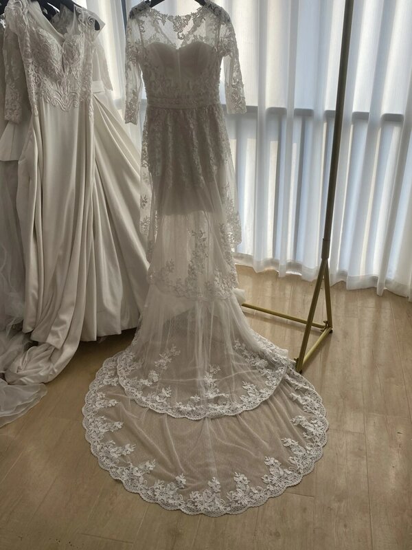 Vestidos de novia CloverBridal de encaje con escote en V, manga larga de ilusión de tren de 100cm, alta calidad, ZD05