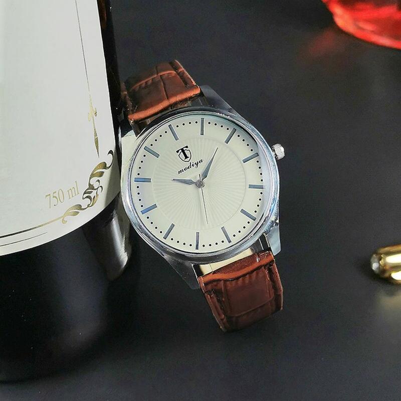 Men Timepiece Stylish Men's Quartz Watch with Adjustable Faux Leather Strap High Accuracy Timepiece for Business Commute Round