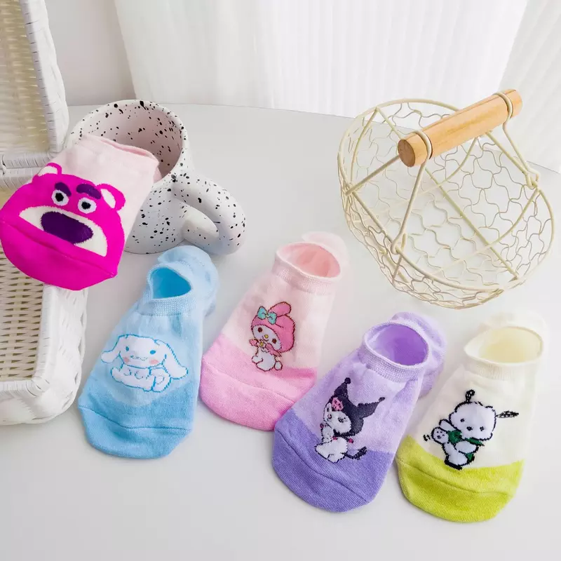 Calcetines de dibujos animados Kawaii Sanrio Hello Kitty para niñas, My Melody Cinnamoroll, calcetines invisibles para estudiantes, regalos para amigos, 1 par