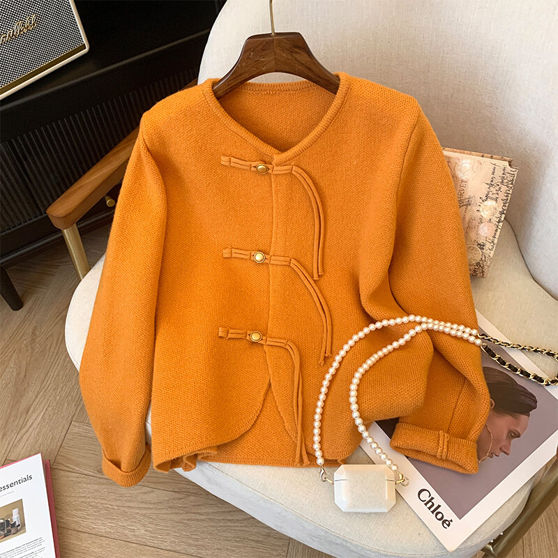 Y2K New Chinese Retro Tassel Buckle Cardigan Sweater Women's 2024 Autumn Winter Warm fever Sweater Soft Waxy Knitted Jacket lady