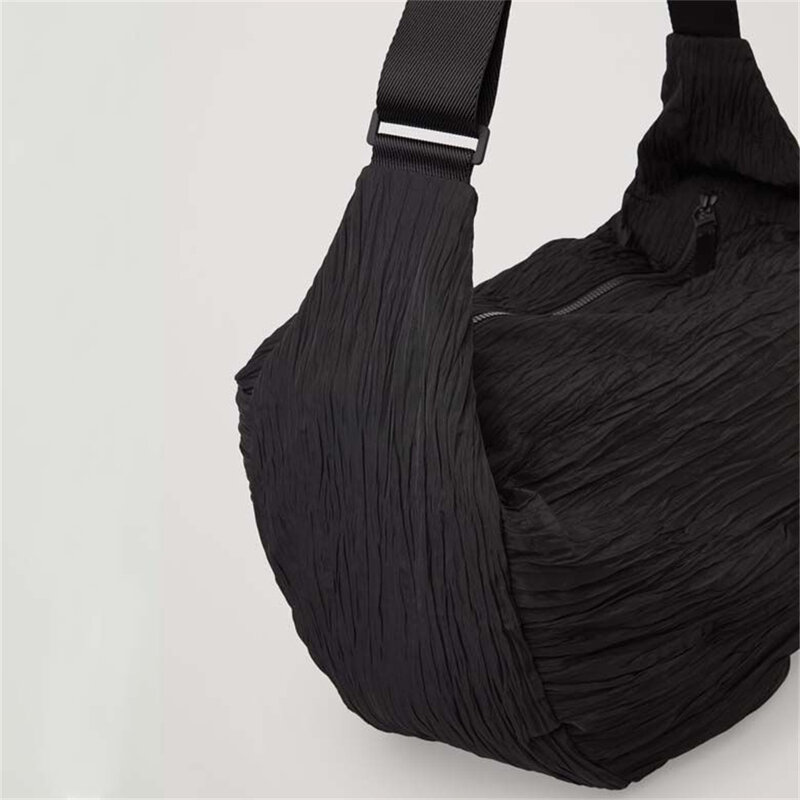 COS Cloud-bolso de hombro acolchado para mujer, bolsa plisada de burbujas de gran capacidad, de compras, de tela suave, fruncido