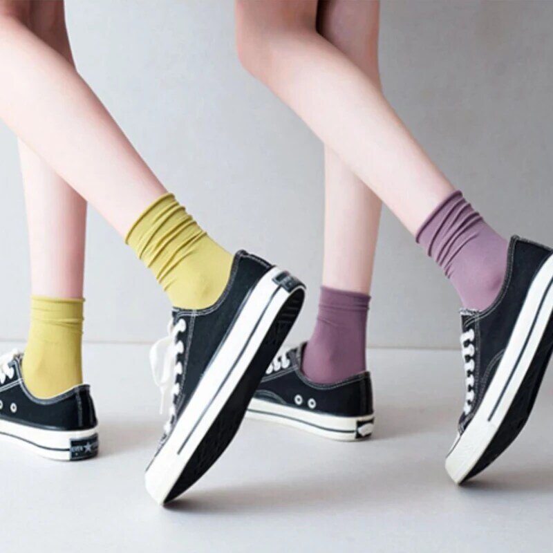 1Pairs Women Ice Thin Loose Socks Calf Tube Socks Summer Purple Knee Nylon Socks Jk Silk Fashion College Style Solid Color Socks