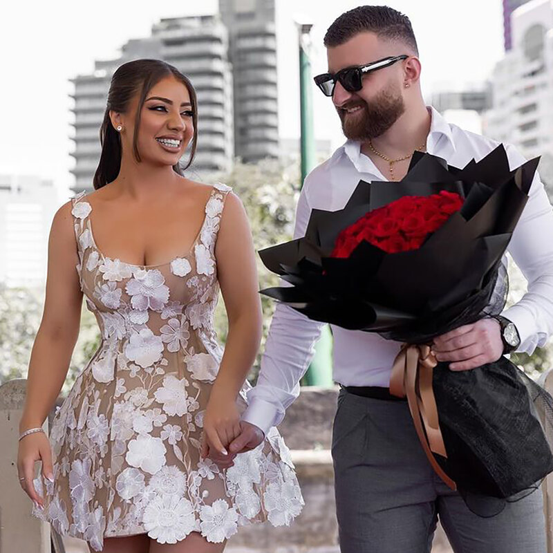 Gaun pernikahan Mini kerah bundar gaun pengantin tanpa lengan gaun pernikahan applique berlapis penuh bunga bordir mekar