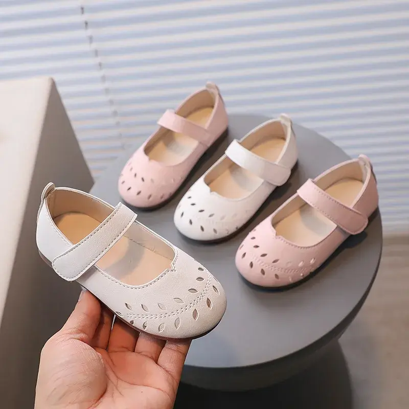 2024 New Small Leather Shoes Children Hollow Out Breathable Casual Shoes Fashion Girls Wedding Party Dress Princess Shoes H794