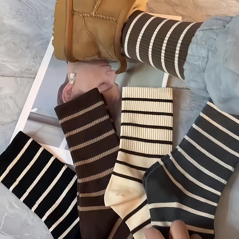 5 Pairs Autumn and Winter Women Socks Men Multicolored Striped Mid Length Socks Versatile Couple Socks Student Sports Socks