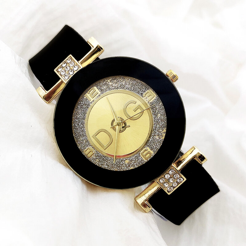 DQG العلامة التجارية الفاخرة تصميم بسيط السيدات كوارتز ساعات أبيض وأسود سيليكون حزام كبير الهاتفي الإبداعية ساعة معصم الموضة