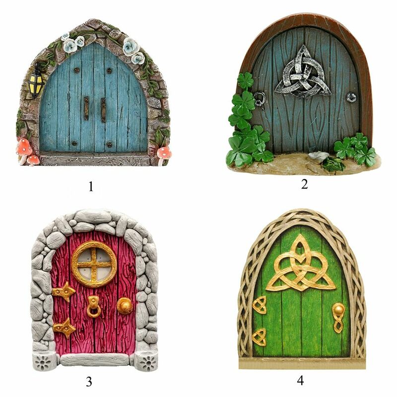 手作りの妖精の家の装飾、庭の装飾、木製の飾り、窓と木の彫刻