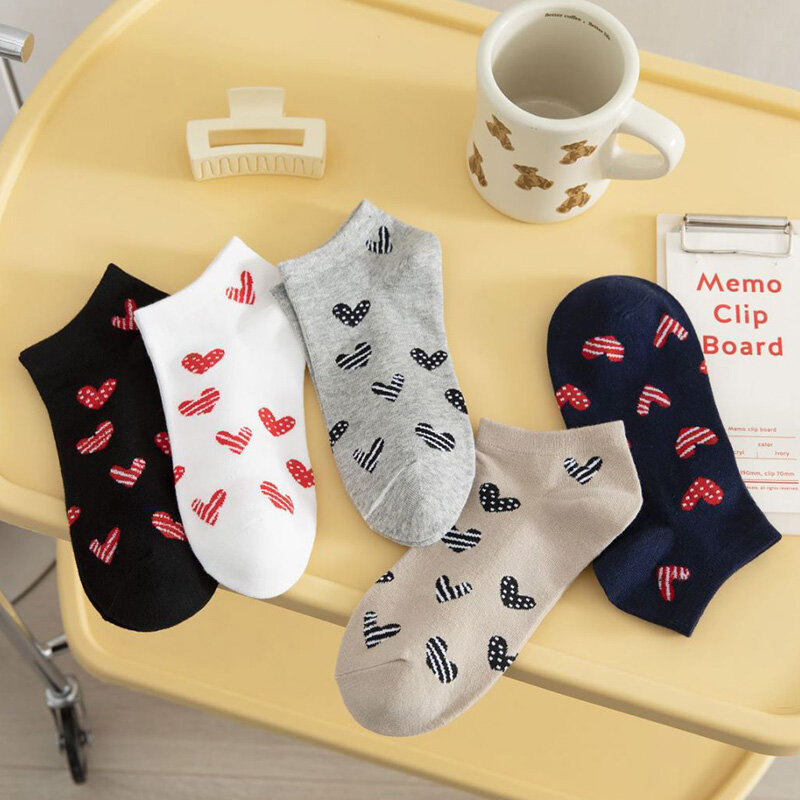 5 Pairs/Lot Heart Ankle Socks Women Spring Summer Low Tube Cotton Boat Socks Cute Love Heart Printed College Style Girls Socks