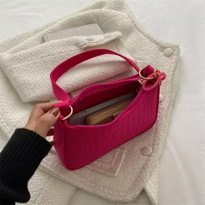Bolso cuadrado pequeño para mujer, bolsa de mano de lujo con diseño de axila de fieltro, a la moda, BBA105