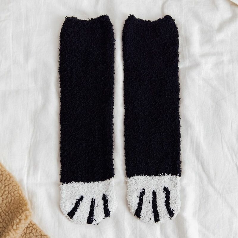 Kaus kaki hangat tapak kucing 1 pasang, kaus kaki tidur lembut tebal musim dingin motif kucing bulu karang kaki kucing