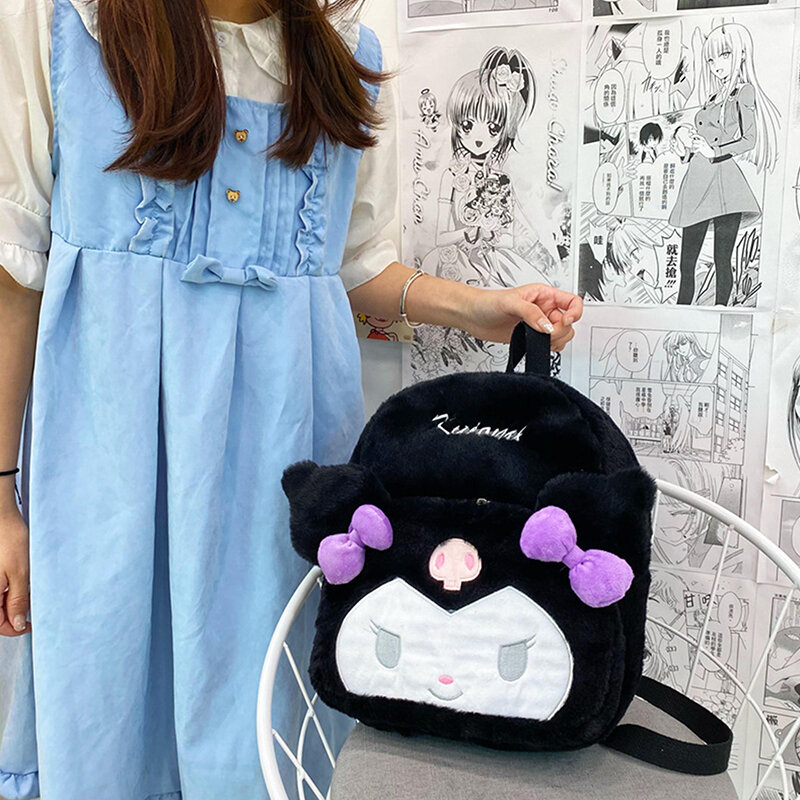 Sanrio peluche zaino donna Kawaii Hello Kitty Kuromi Mymelody Cinnamoroll zainetto di grande capacità Cartoon Cute Girl Travel Bag