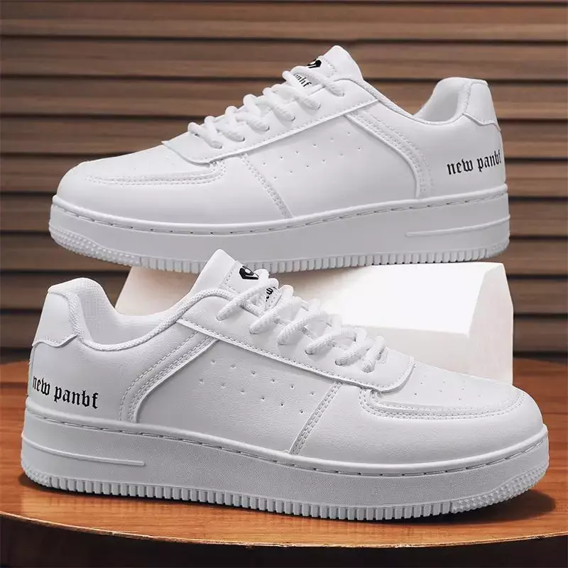 Buty męskie 2023 jesień nowe buty mały biały męskie sportowe obuwie buty w stylu koreańskim białe płaska podeszwa buty deskorolkowe mężczyzn