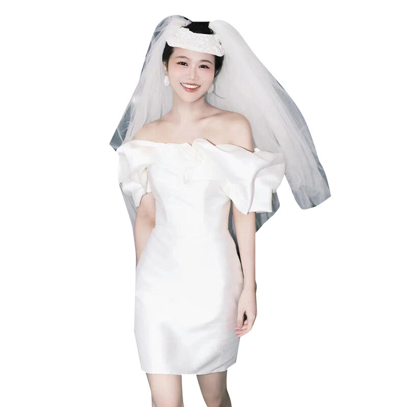 Женское Короткое свадебное платье It's yiiya, белое атласное платье с вырезом лодочкой и открытыми плечами на лето 2024