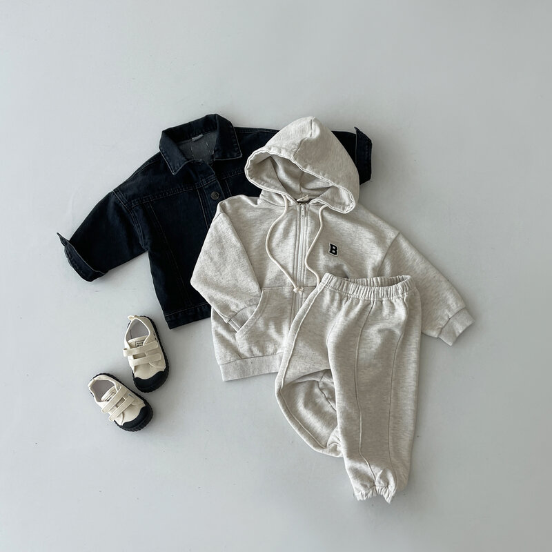 Koreański INS Kids Boys zestaw do joggingu Boys Baby Workout kurtka z kapturem + elastyczne zestawy Sweatpant pełna bluza z kapturem na zamek dziecko dres 1-5Y nowy