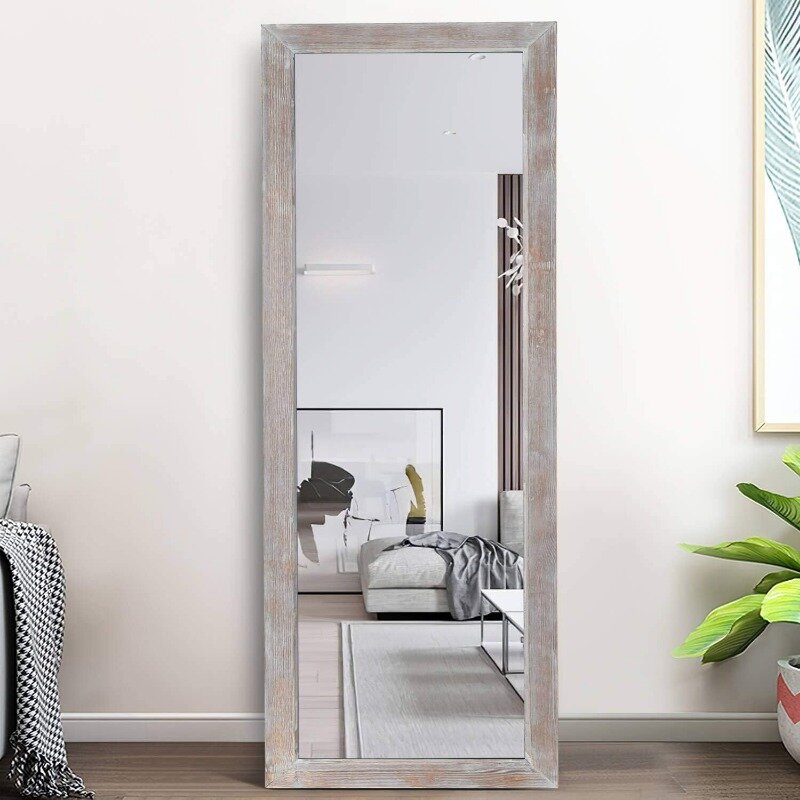 Espelho tradicional do assoalho do comprimento total, estando ou inclinando-se contra a parede, quarto natural, alto rústico, 65 "x 22"