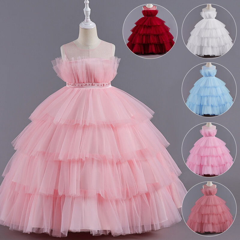 Une jupe pour fille, une robe pour bébé, une robe de printemps pour fille d'un an, un petit filet en dentelle, une robe de princesse.