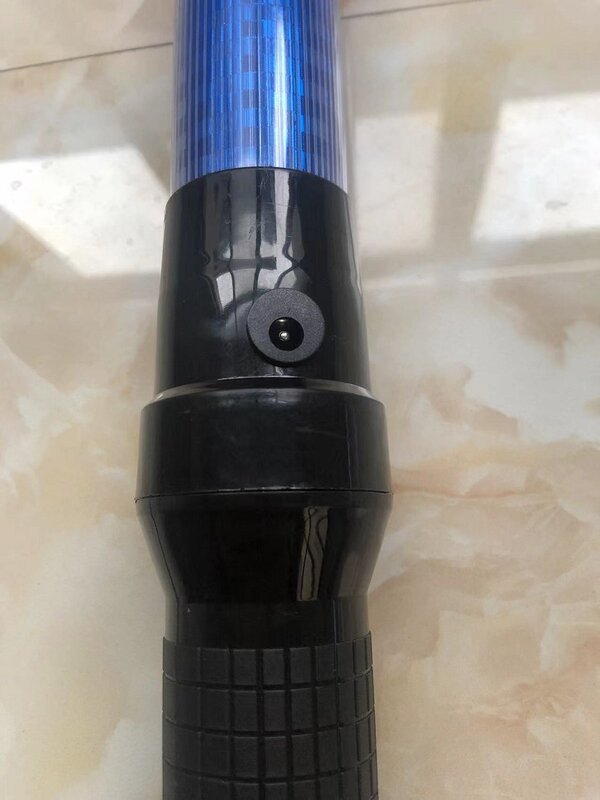 540mm wbudowana akumulatorowa lampa LED niebieska lampka ostrzegawcza fluorescencyjna różdżka pałeczka do kierowania ruchem
