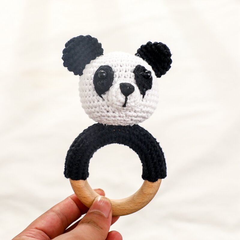 Neonato sonaglio cartone animato animale Crochet Panda sonaglio giocattolo sensoriale afferrare abilità giocattolo di allenamento bambino massaggiagengive in legno regalo per bambini