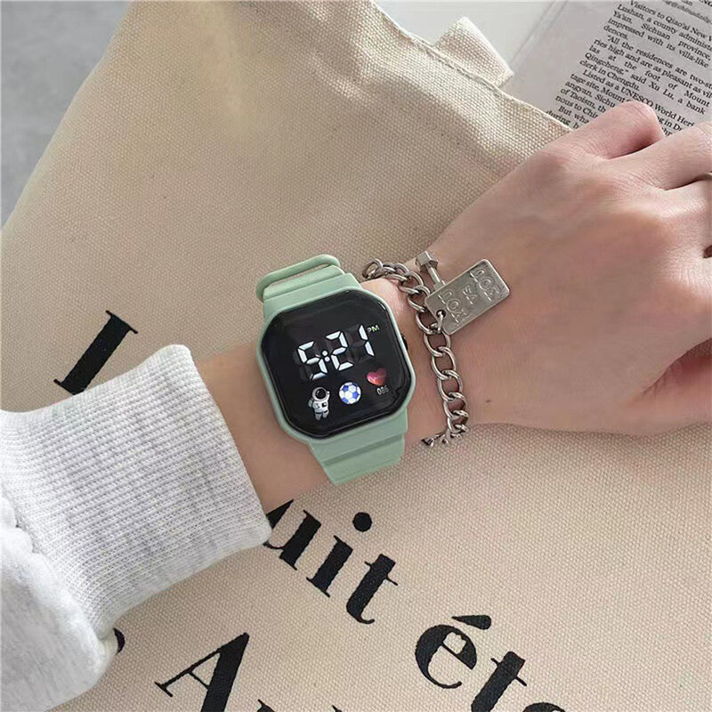 Large Digital Waterproof Watch  Comfortable to Wear Watch for Indoor Activities or Daily Use