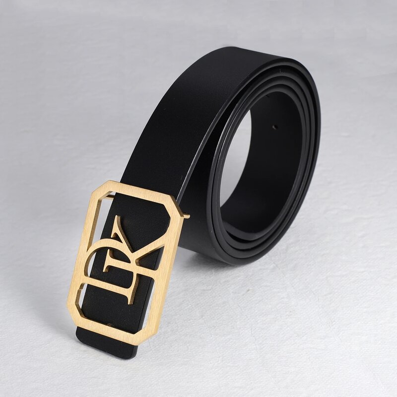 Cinturón de cuero PU de alta calidad con diseño de letras personalizadas, hebilla doble de acero inoxidable, accesorios Unisex para amigos