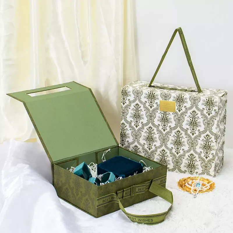 Caja de embalaje de regalo de seda personalizada, bufandas de lujo, ropa, zapatos, sombreros, cajas de papel kraft con asas, nuevo diseño, 2022