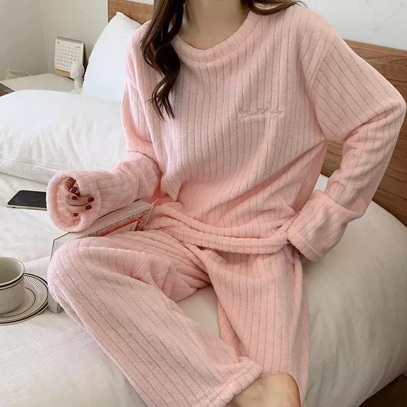 Conjunto de Pijama de terciopelo grueso para mujer, conjunto de 2 piezas de lana acanalada, Jersey y pantalones, otoño e invierno, 2023