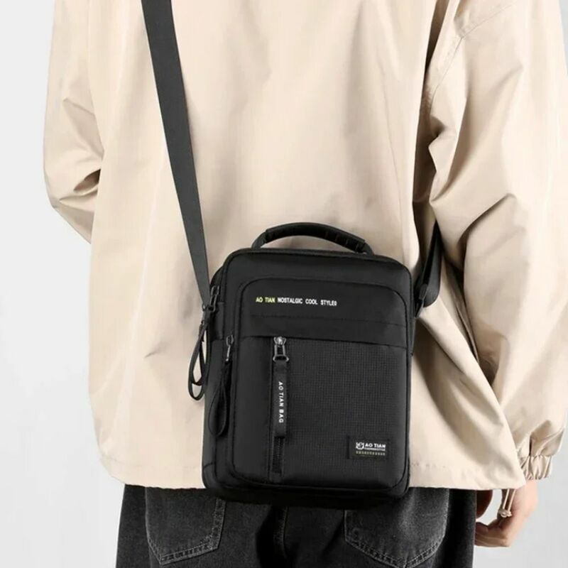 Tas bahu Oxford pria, kapasitas besar warna Solid tas kurir tas bisnis tas tangan pria