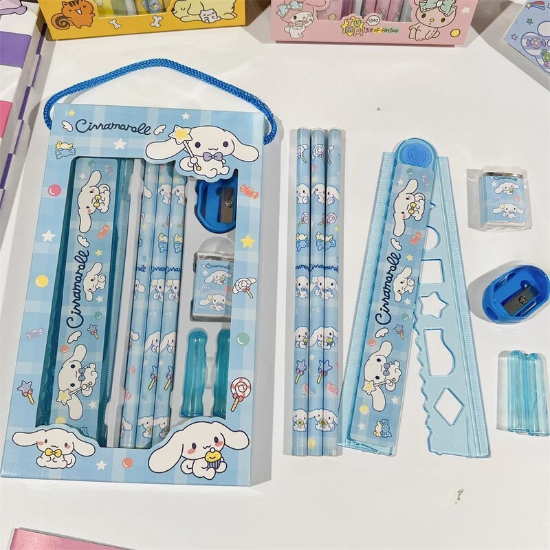 Sanrio-Juego de papelería Kawaii Hellokitty Melody Kuromi Cinnamoroll, útiles escolares para niños, borrador de lápiz, regla, regalos de navidad