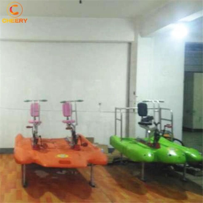 Hot sale water play equipment leisure sport games single seat two seater water bike bicycle