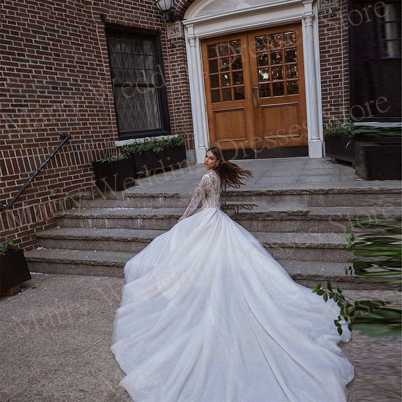 Boho luksusowe wykwintne damskie suknie ślubne z linii koronka w stylu Vintage aplikacje suknie panny młodej na szyję szlafrok z długim rękawem De Mariée