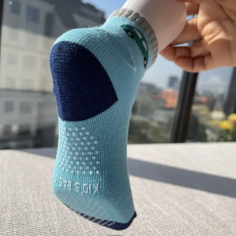 5 paia/lotto Cartoonbaby Socks calzini antiscivolo per neonati per bambini 1-3 anni