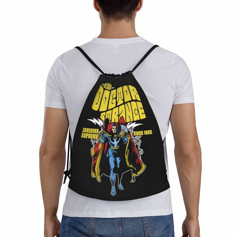 カスタム医師奇妙なスーパーヒーロードローストリングバックパック、女性と男性のためのスポーツジムバッグ、ショッピングサックパック
