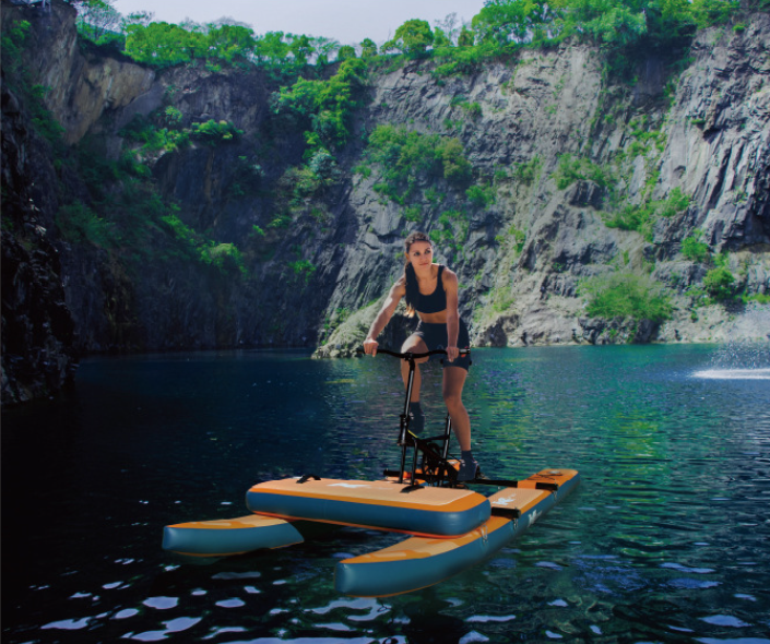 Fun world sport leichte Fahrräder Meerwasser Fahrrad Fahrrad Pedal Boot aufblasbare Float Wasser Fahrrad zu verkaufen