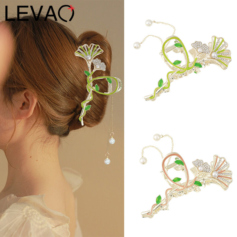 LEVAO Ginkgo Hair Clips Women Fashion Pearl Tassel Grab Clip for Girl Hairpin Flower Shark Clip Luxury Headgear Hair Accessories