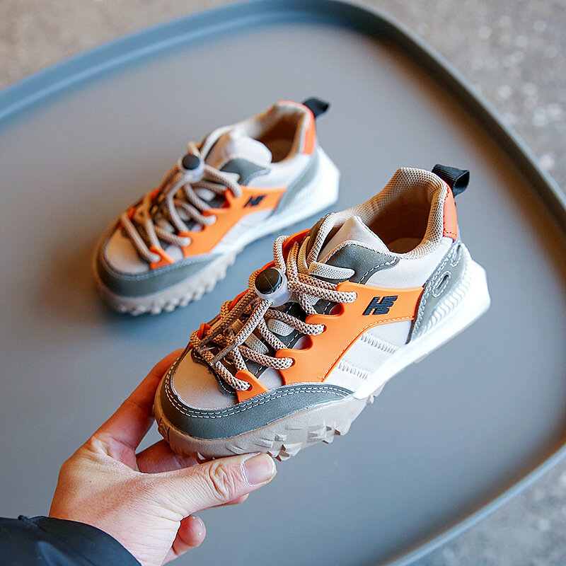 Sepatu kets lari anak laki-laki perempuan, sepatu Sneakers olahraga lembut kasual nyaman bersirkulasi musim semi musim gugur 2024