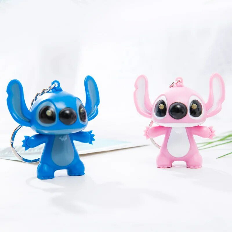 2023 Disney Stitch gantungan kunci LED Anime tokoh kartun bersinar lampu malam Stitch Malaikat baru ornamen liontin mainan hadiah anak-anak