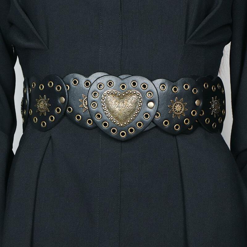 Women Retro Belt Vintage Western Cowboy Belt with Heart Cutouts Adjustable Design Faux Leather Costume Accessory for Retro Style