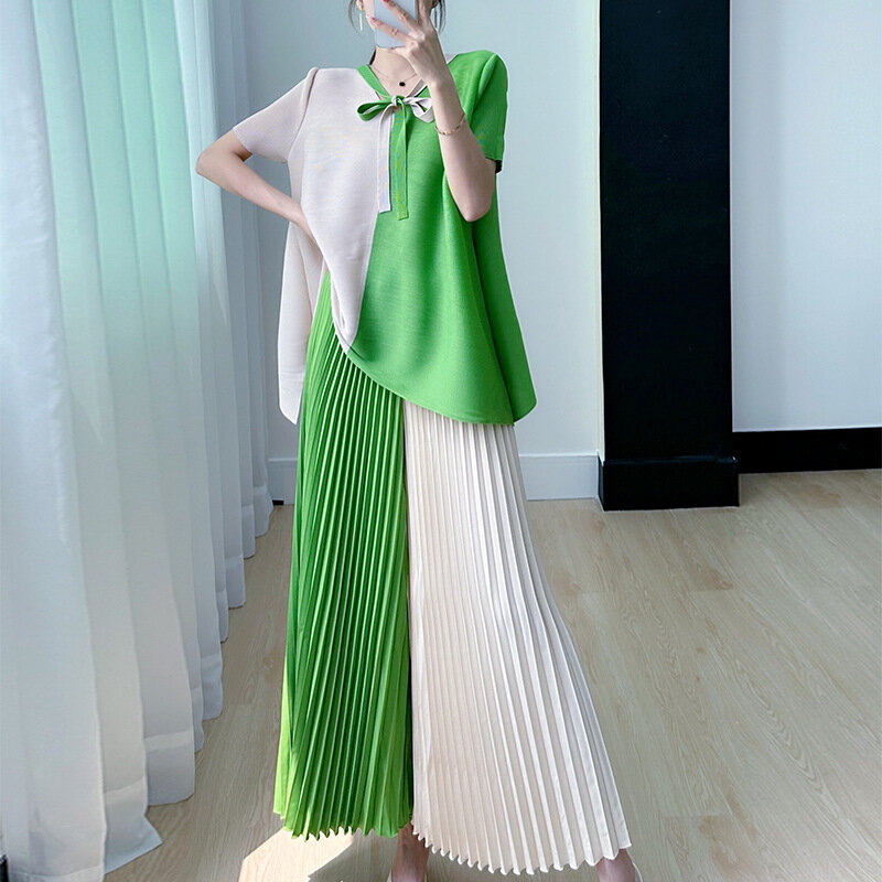 Fashionable set for women's summer new pleated lace up gentle short sleeved T-shirt pleated wide leg pants