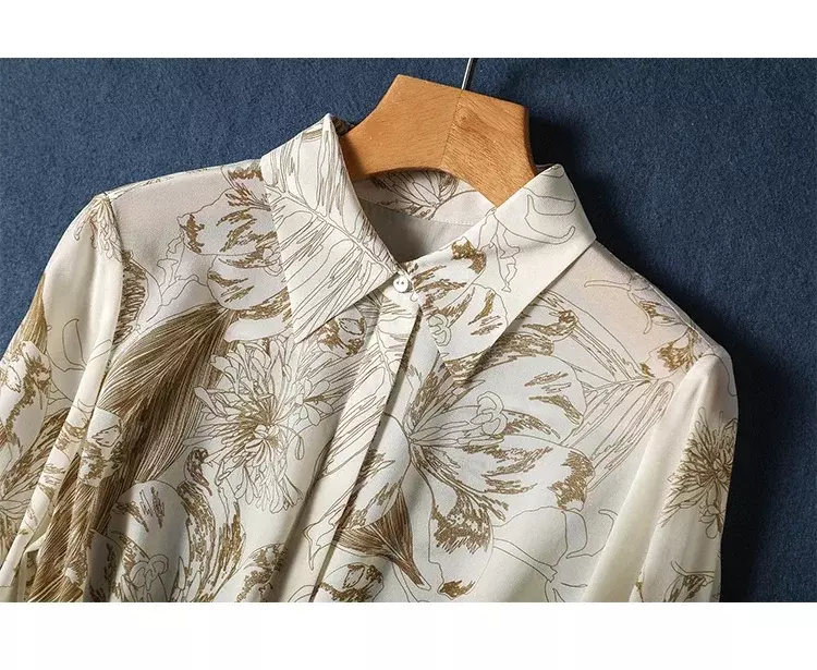 Blusa cetim de manga comprida feminina, estilo elegante estampa floral de luxo, tops de botão com design gracioso, camisas primavera