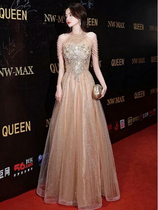 2022 Champagne Gold Celebrity Dress Halter a-line Floor-length nappa Sleeve Party Night Sparkly Sequin Beaded abito da sera nuovo