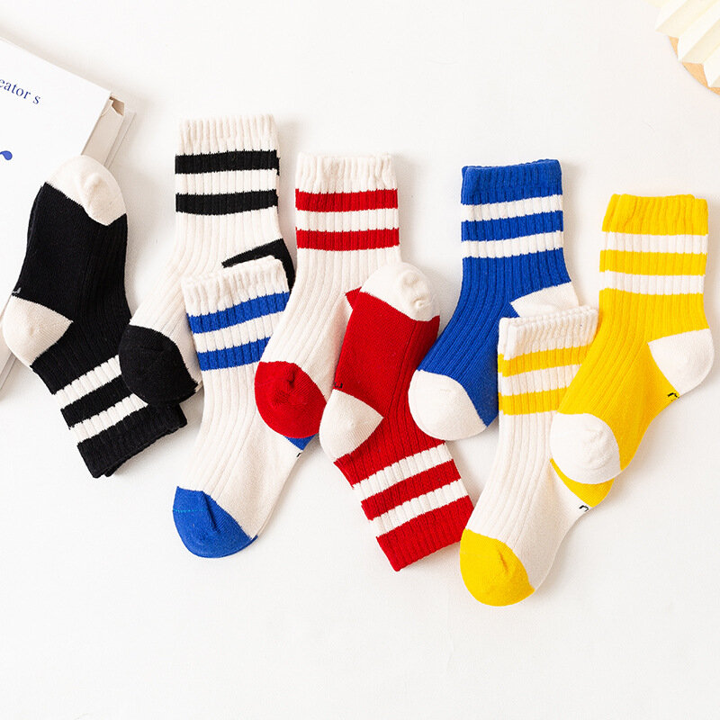 Meias de algodão estilo japonês para crianças, listras preto e branco, meias de bebê para meninos e meninas, meias esportivas escolares de 1 a 12 anos, primavera e outono