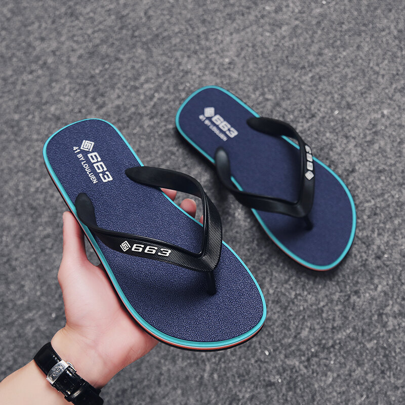 2024 Summer Slippers Men Flip Flops Beach Sandals Non-slip Casual Flat Shoes Slippers Indoor House Shoes for Men Outdoor Slides