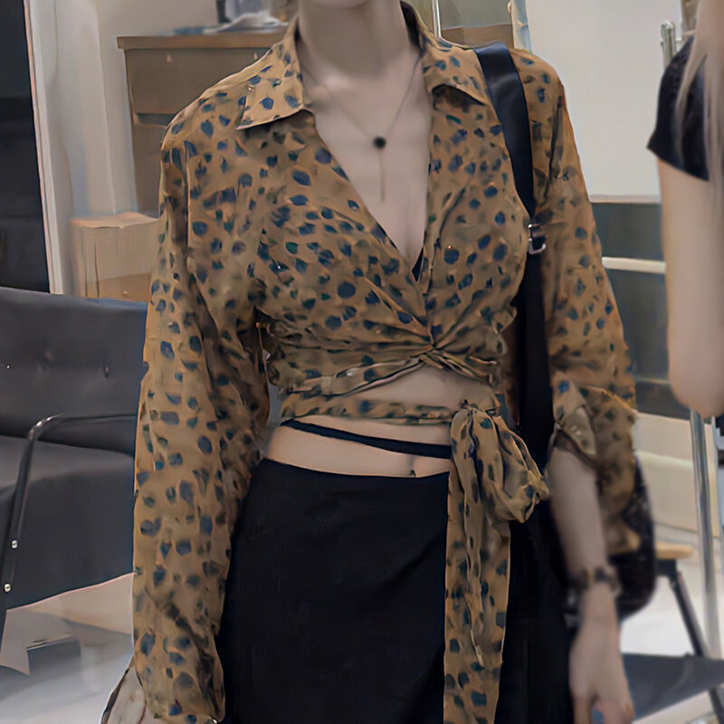 Camisa de leopardo retrô com decote em v feminina, exponha umbigo, magro, sexy, bandagem temperamento, primavera, outono
