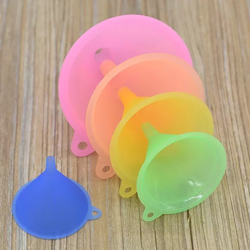 5 buah 5 ukuran warna-warni plastik kecil corong cairan minyak rumah fungsi dapur corong plastik Set alat pengeluaran cairan